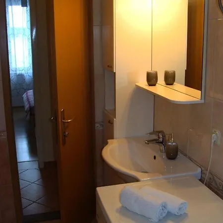 By The Sea Koromacno 12410 3* Rakalj